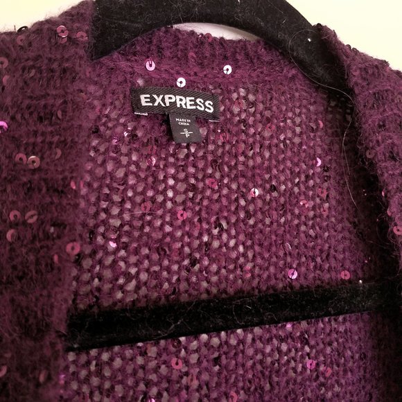 Express Cropped Cardigan - Picture 2 of 3